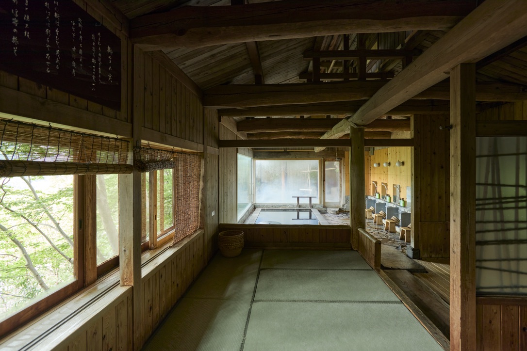 【重要】5月1日より 土日祝日・特定日の日帰り入浴料金改定のお知らせ